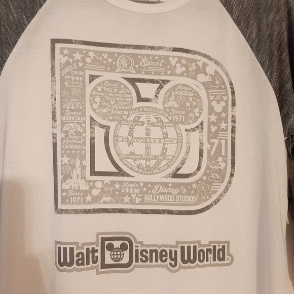 Disney World Parks Top Baseball Tee Mickey Mouse Graphic T-shirt Cream Grey Sz M - Picture 6 of 10